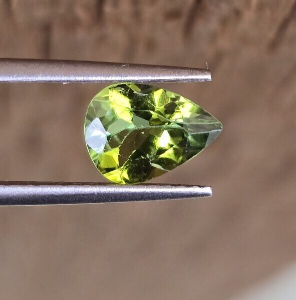 8.14x5.95x3.79mm pear Brazilian tourmaline facet