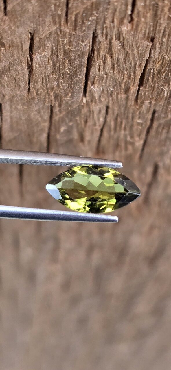 11.76x5.94x3.28mm marquis Brazilian tourmaline facet