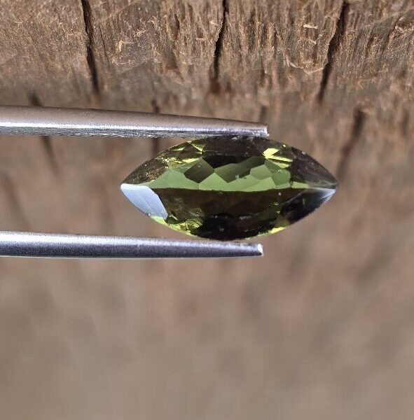 12.18x5.81x2.76mm marquis Brazilian tourmaline facet