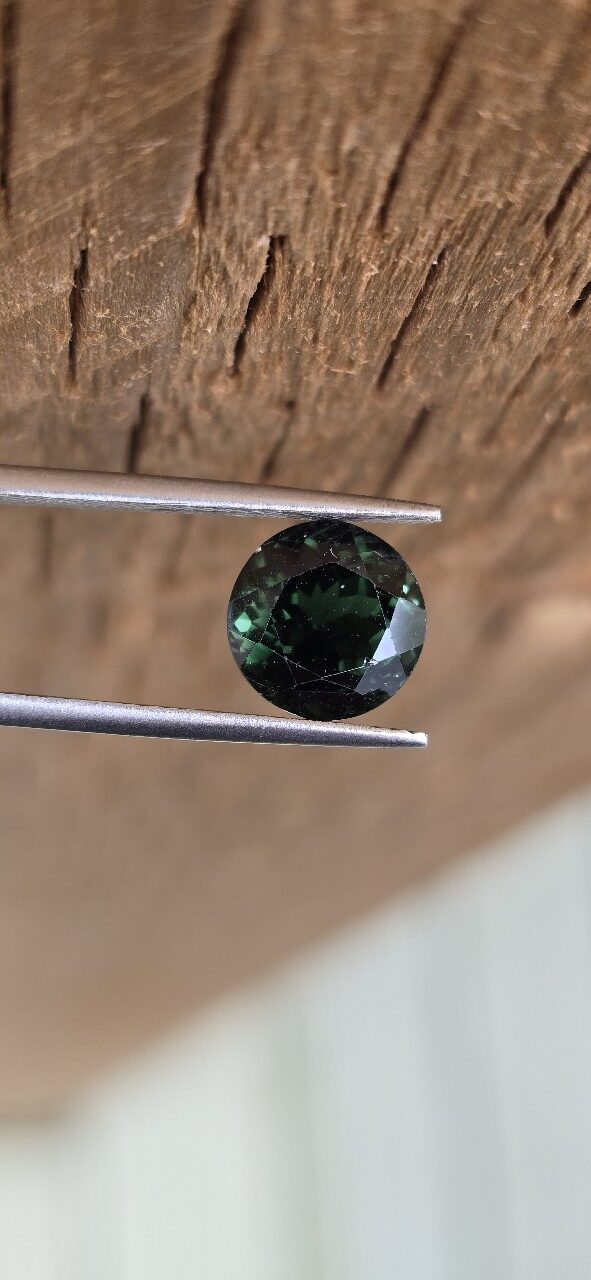 8.52x8.47x6.65mm round Brazilian tourmaline facet