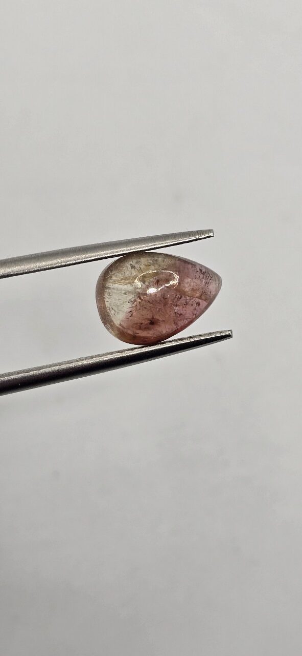 9.88x7.09x4.35mm Brazilian tourmaline cabochon