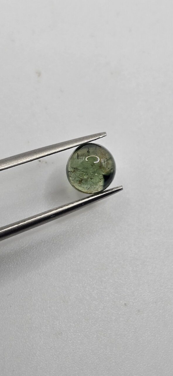 7.05x6.96x4.47mm Brazilian tourmaline cabochon