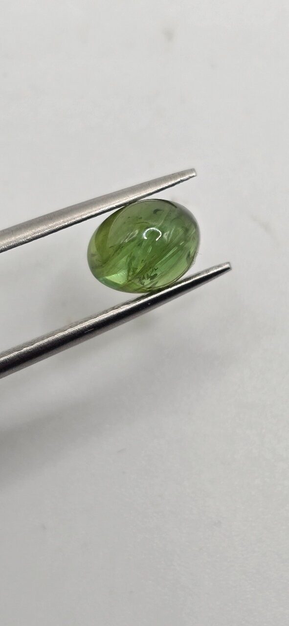 8.16x6.28x5.34mm Brazilian tourmaline cabochon