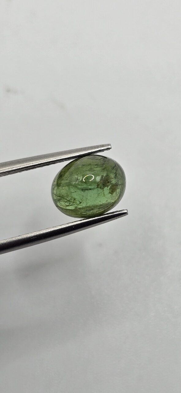 8.80x6.92x4.87mm Brazilian tourmaline cabochon