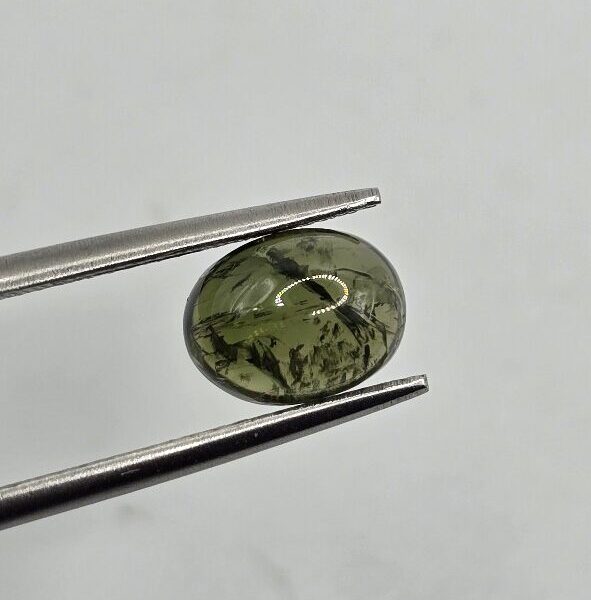 8.03x6.13x3.58mm Brazilian tourmaline cabochon