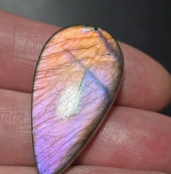 38x20mm purple labradorite cabochon