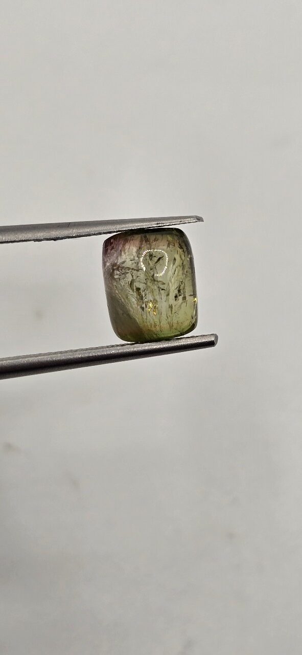 8.63x7.14x4.55mm Brazilian tourmaline cabochon