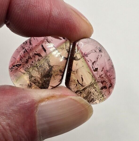22.0x17.6x3.5mm matching pair of Madagascan liddicoatite tourmaline cabochons