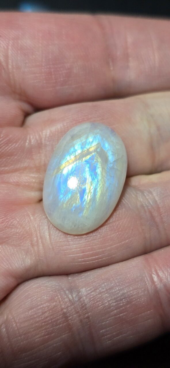 23.6x15.8mm moonstone cabochon