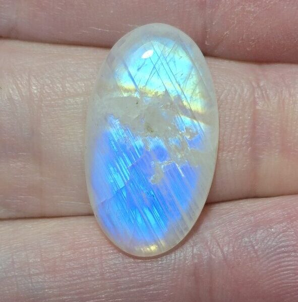 23.7x13.6mm moonstone cabochon