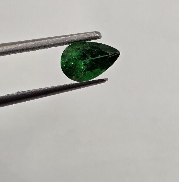 7.80x5.11x4.09mm pear Brazilian tourmaline facet