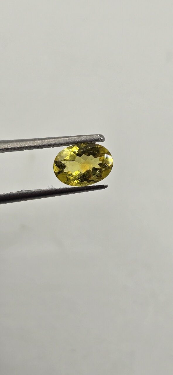 8.16x5.82x3.39mm oval Brazilian tourmaline facet