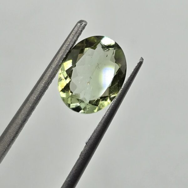 9.19x7.13x3.58mm oval Brazilian tourmaline facet