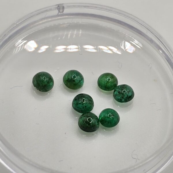 1ct parcel of 3.1-3.2mm round-cut hq Zambian emerald cabochons