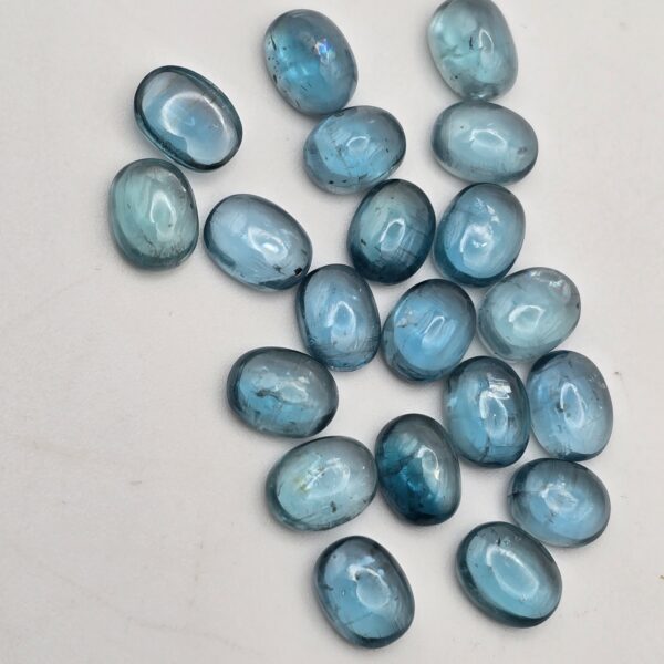 8x6mm oval pariaba cabochon