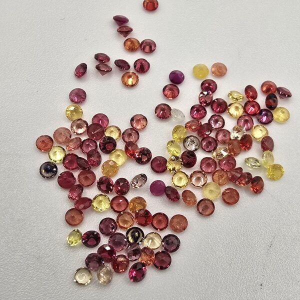 5ct parcel of 2.0mm dark mix sapphire facets