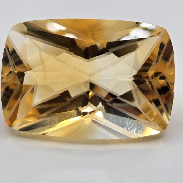 28.06x19.19x14.96mm fancy cut citrine facet