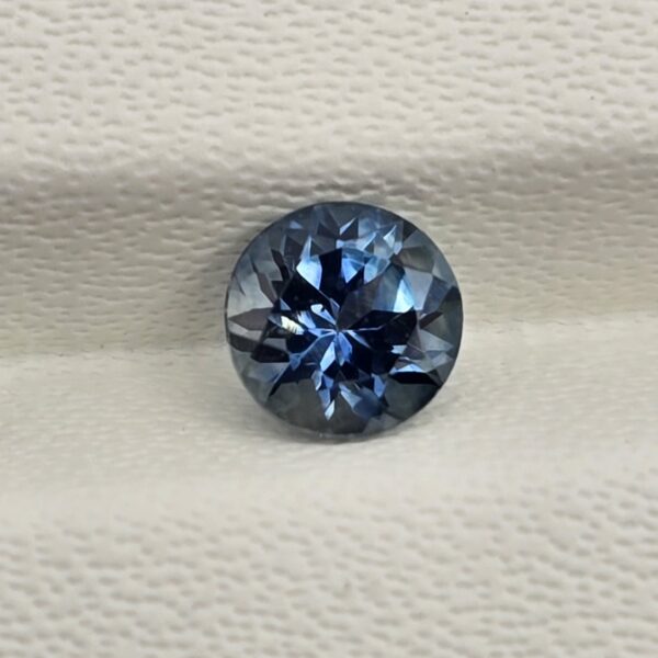 4.67x4.61x3.11mm round australian sapphire facet