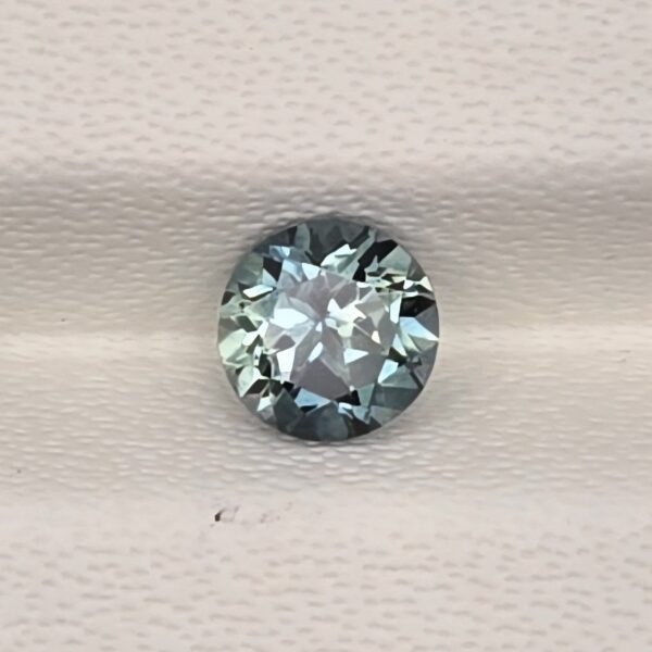 4.49x4.47x3.19mm round australian sapphire facet