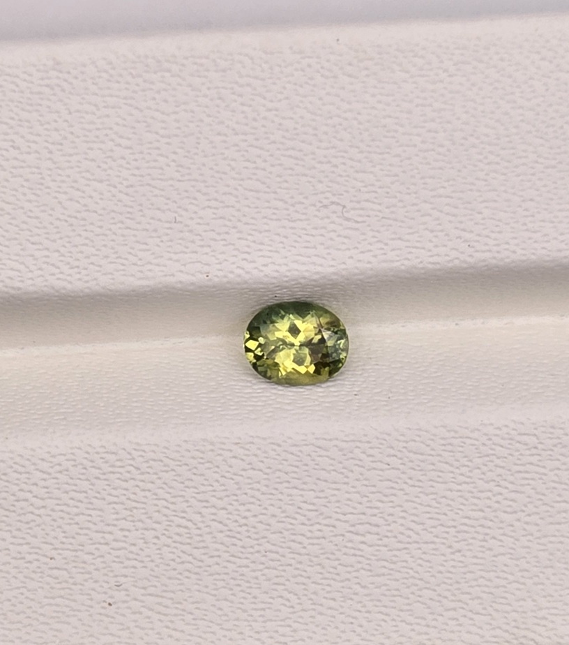 5.25x3.94x2.11mm oval australian sapphire facet (copy)