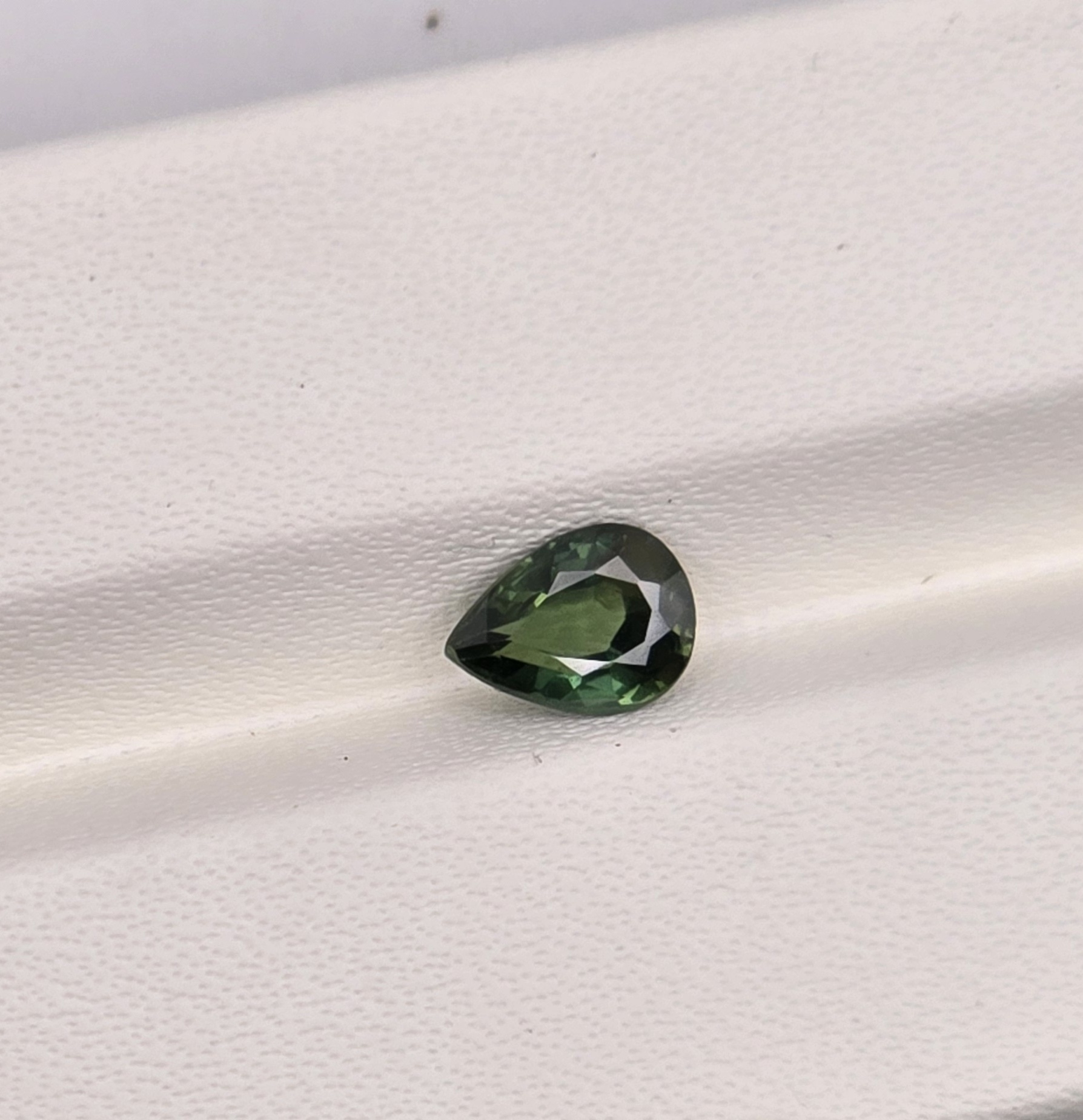 5.32x3.58x2.40mm pear australian sapphire facet (copy)