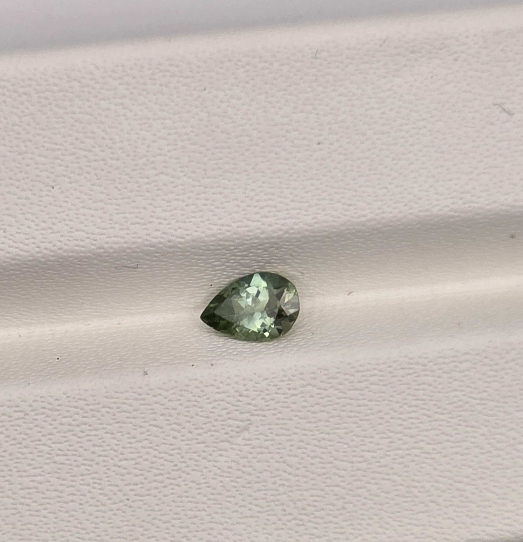 4.62x3.75x2.34mm pear australian sapphire facet (copy)