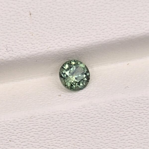 4.45x4.40x2.87mm round australian sapphire facet (copy)