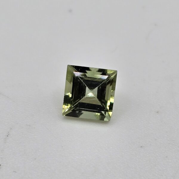 6.10x5.91x4.25mm princess brazilian tourmaline facet