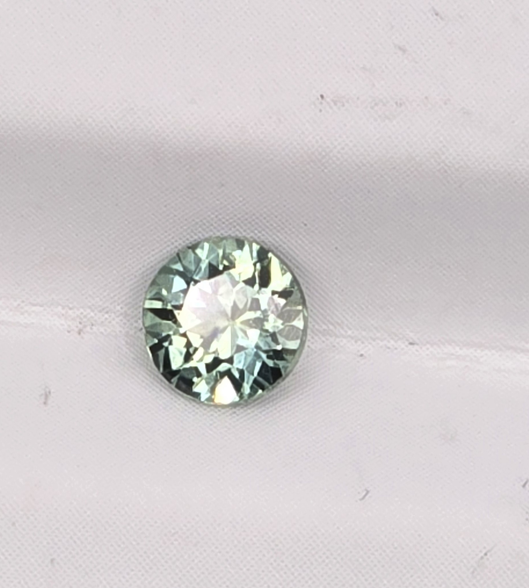 4.34x4.33x2.56mm round australian sapphire facet (copy)