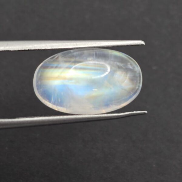 17.2x10.5x6.2mm oval gem-grade rainbow moonstone cabochon