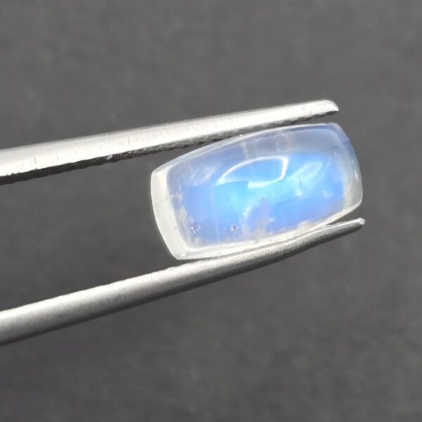 10.5x5.7x5.2mm cushion gem-grade rainbow moonstone cabochon