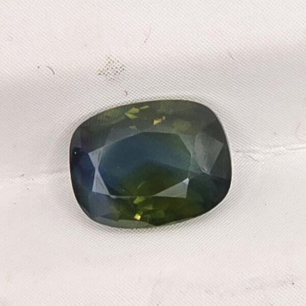 7.53x5.86x4.02mm cushion australian sapphire facet
