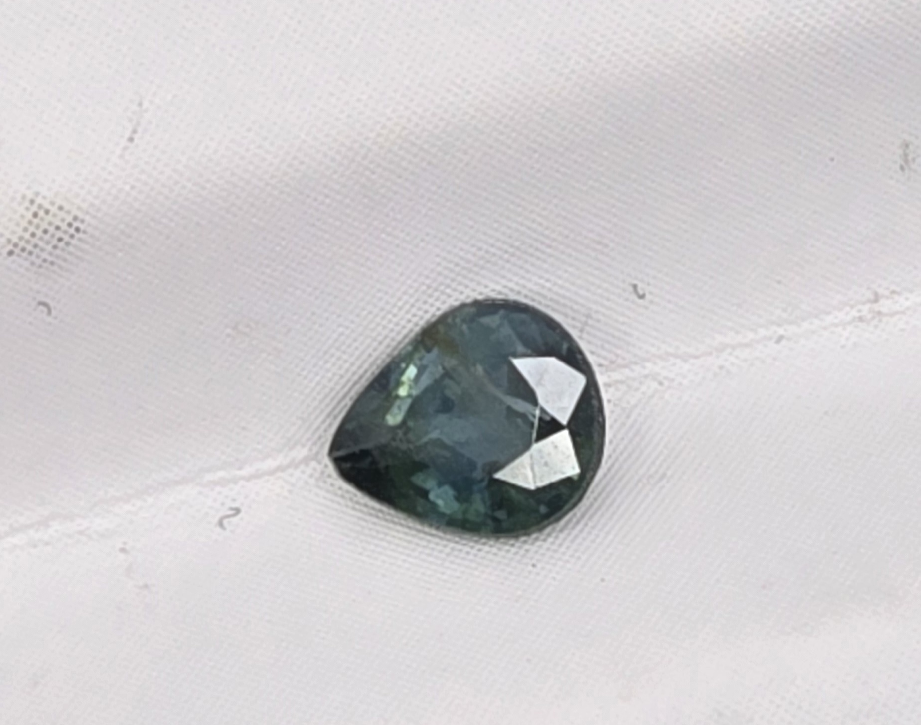 5.55x3.79x1.81mm pear australian sapphire facet (copy)