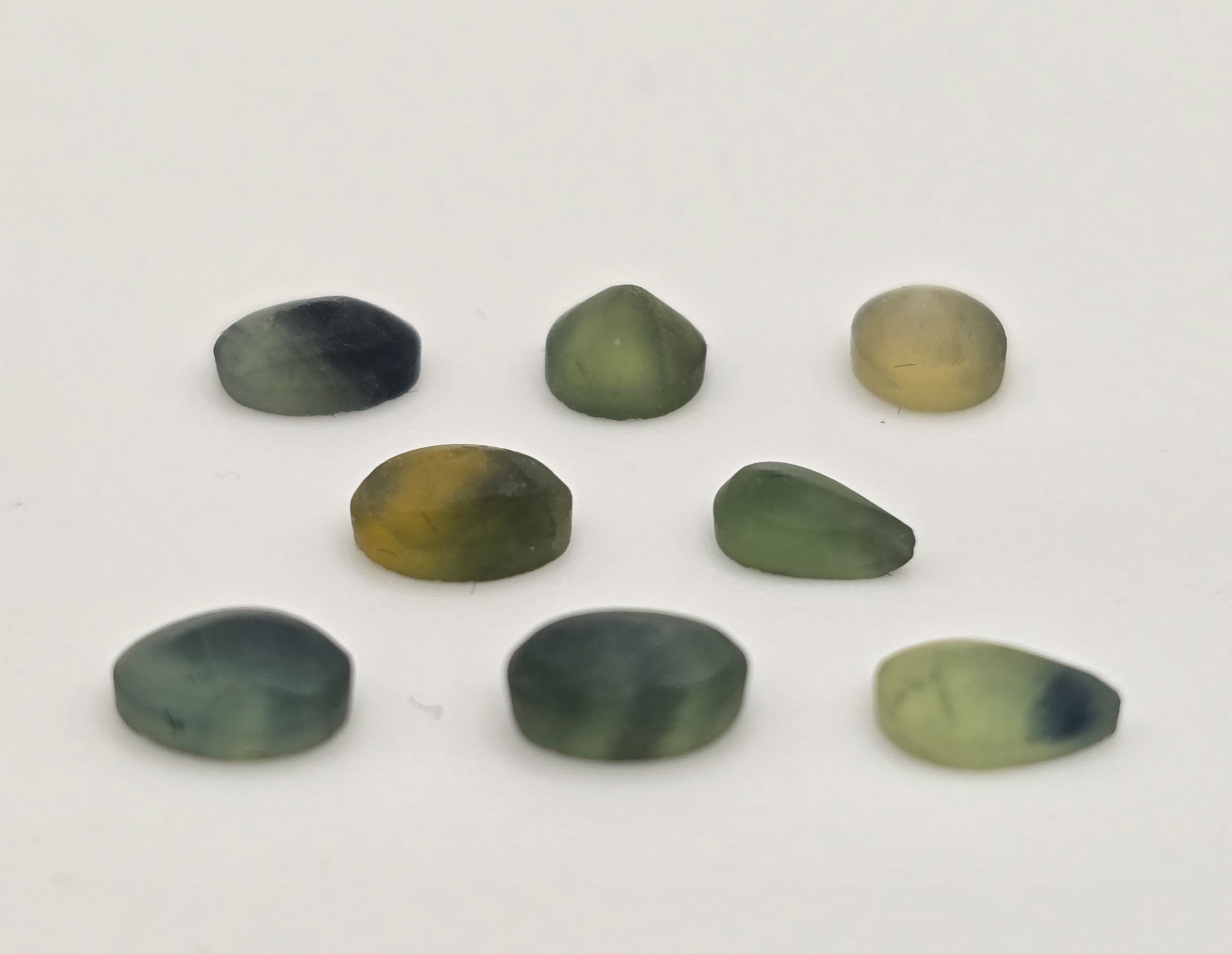1g/5ct parcel of australian sapphire facet preshaped rough (copy)