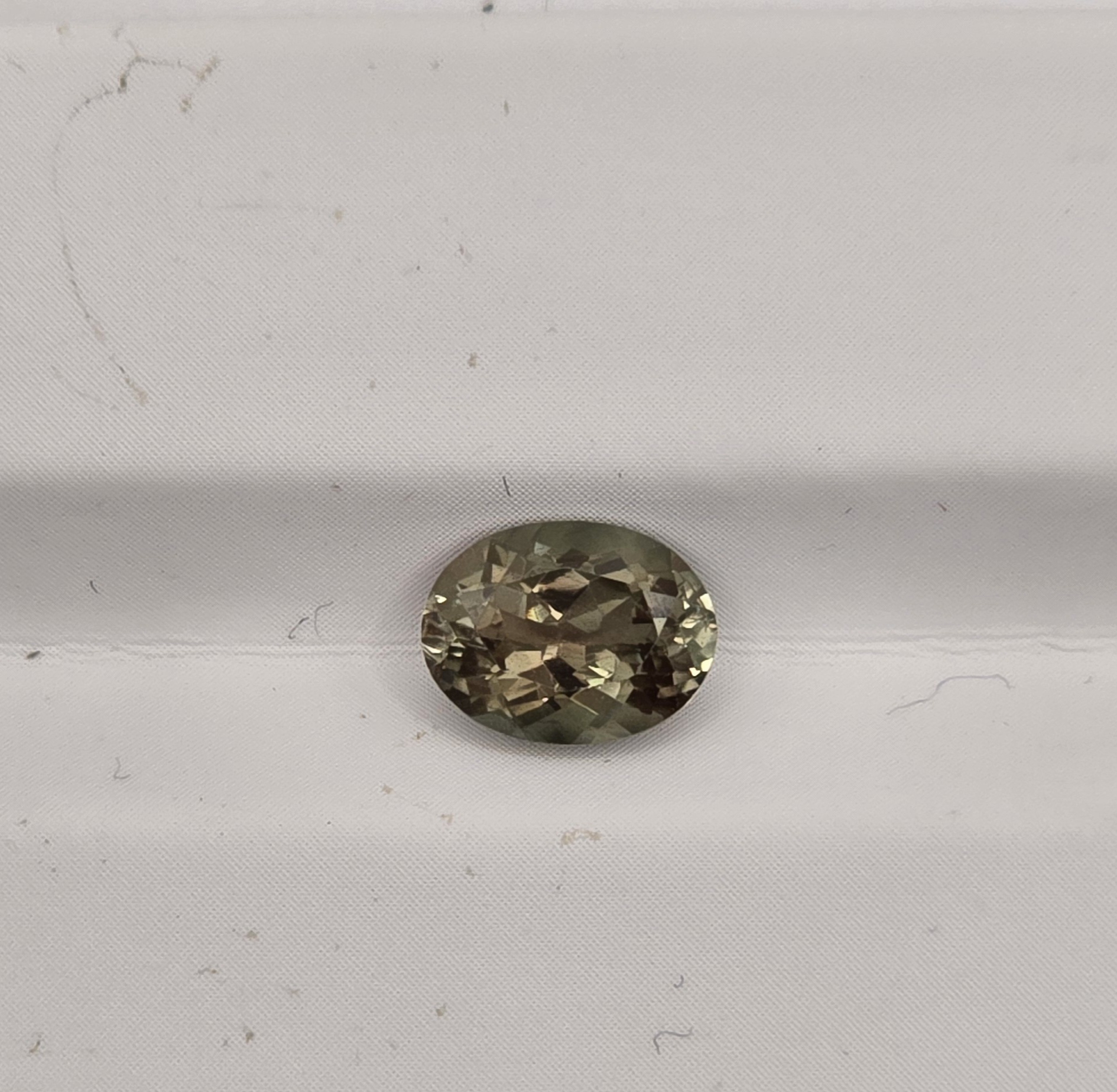 8x6mm oval sunstone facet