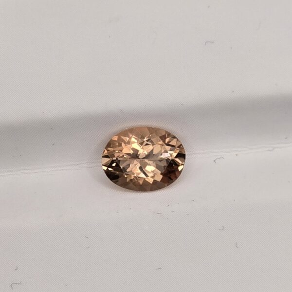8x6mm oval sunstone facet