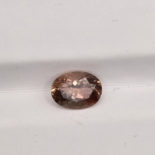 8x6mm oval sunstone facet
