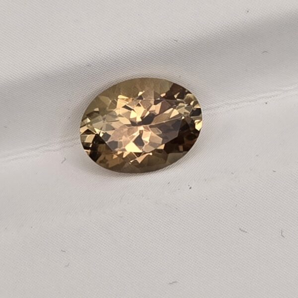 8x6mm oval sunstone facet