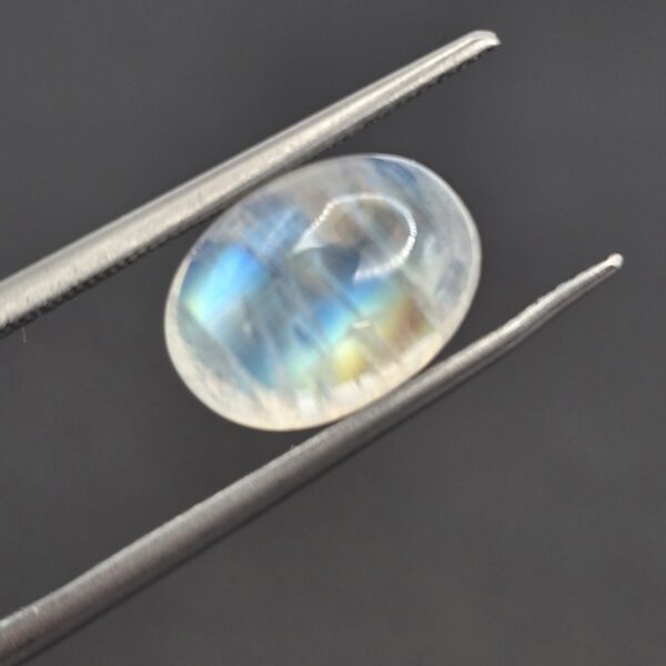11.2x8.3x5.1mm oval gem-grade rainbow moonstone cabochon