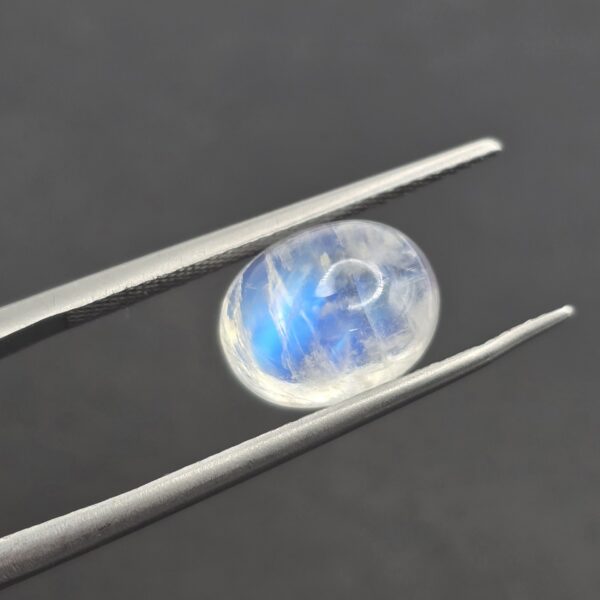10.2x8.1x5.8mm oval gem-grade rainbow moonstone cabochon