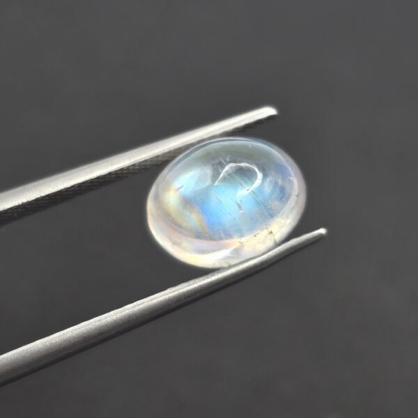 10.3x7.9x6.9mm oval gem-grade rainbow moonstone cabochon