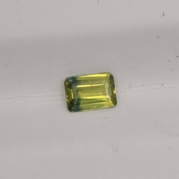 4.16x2.90x1.66mm octagon Australian sapphire facet