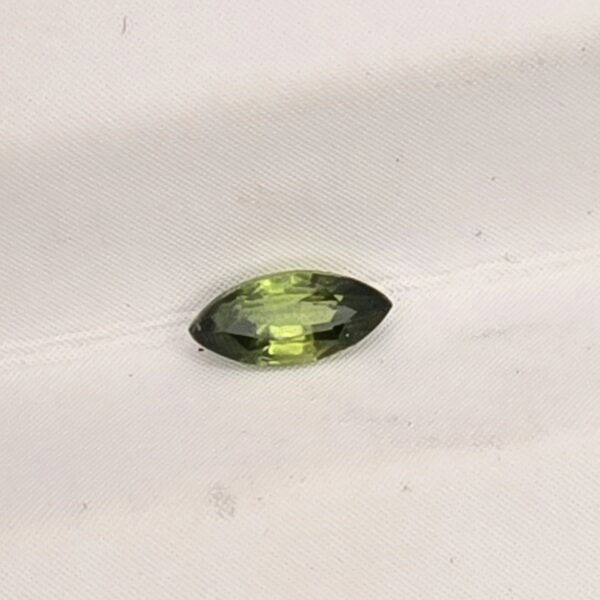 5.11x2.34x2.09mm marquis Australian sapphire facet