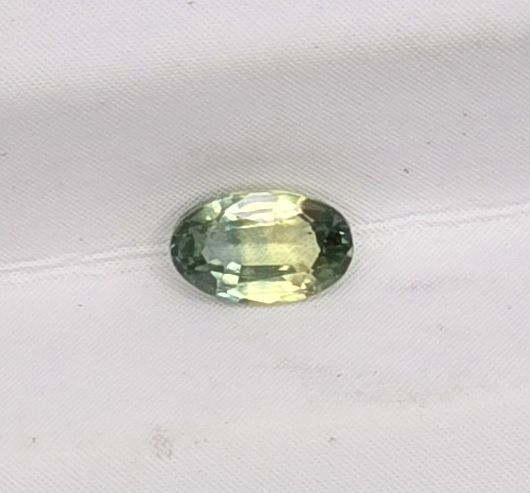 4.92x3.10x2.00mm oval Australian sapphire facet