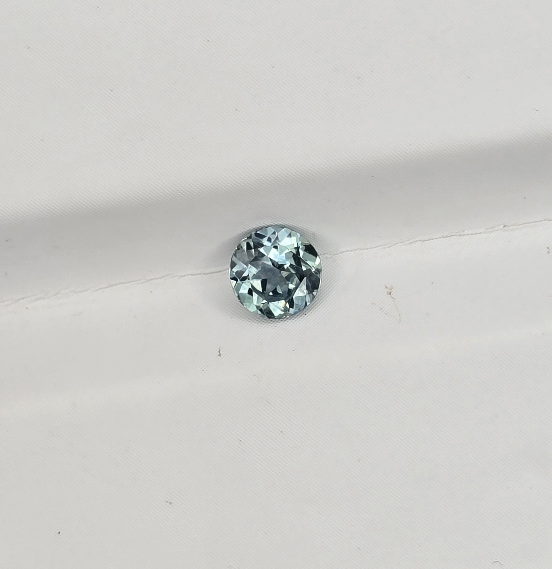 4.60x4.53x2.54mm round Australian sapphire facet