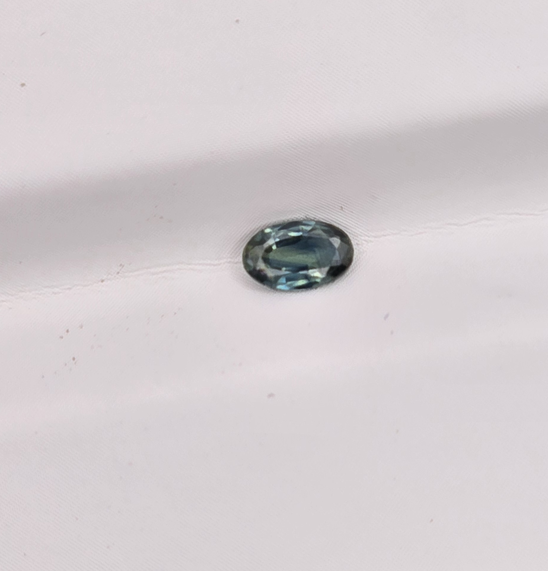 4.81x3.03x1.70mm oval Australian sapphire facet