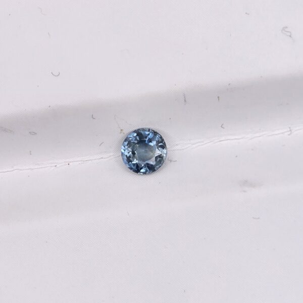 3.93x3.90x2.10mm round Australian sapphire facet