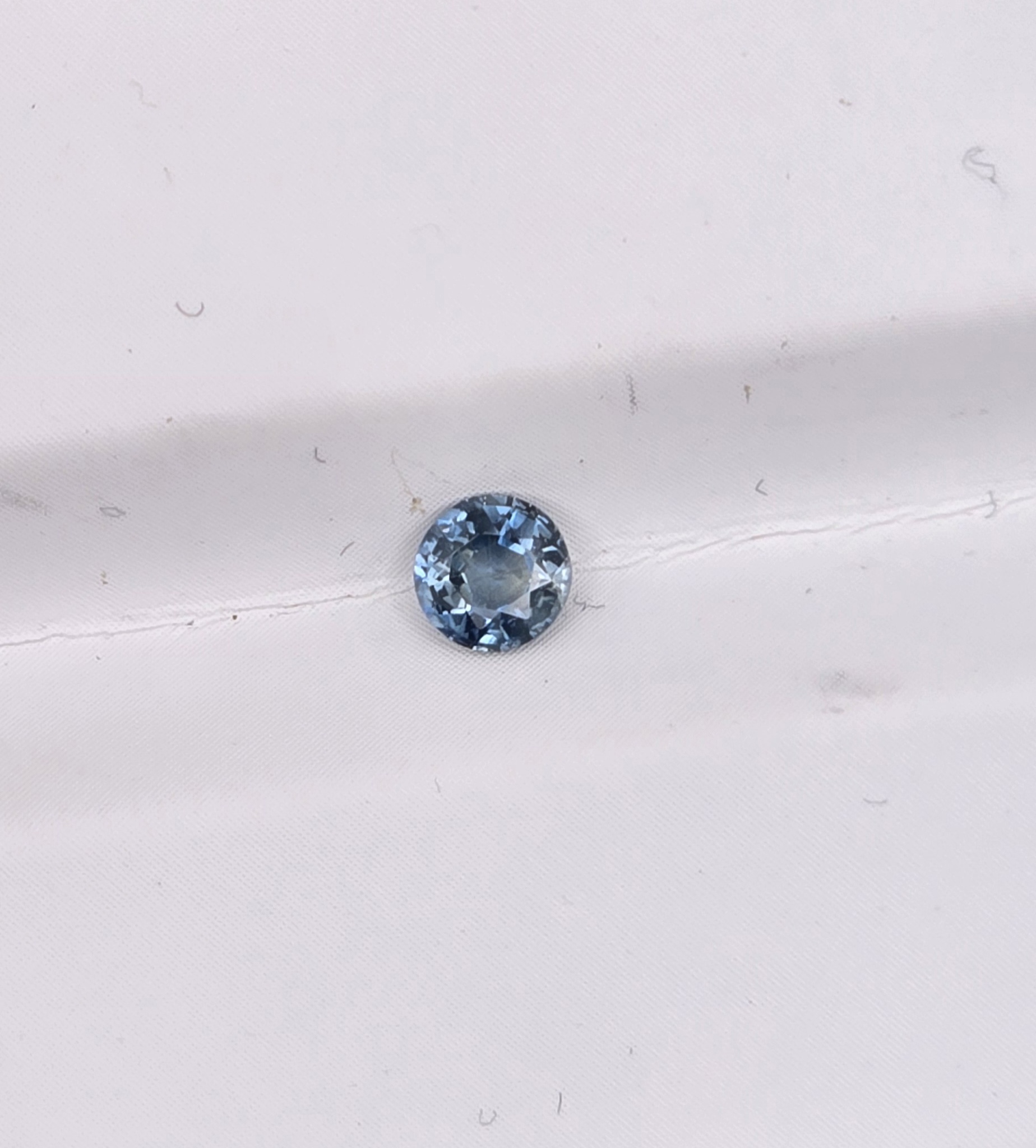 3.93x3.90x2.10mm round Australian sapphire facet