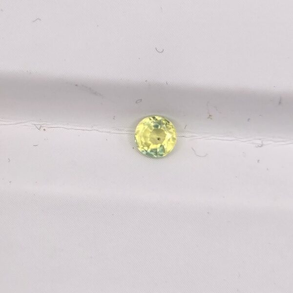 3.55x3.48x2.19mm round Australian sapphire facet