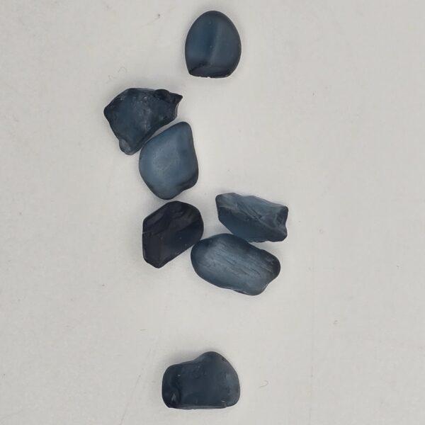 5g of London blue facet rough